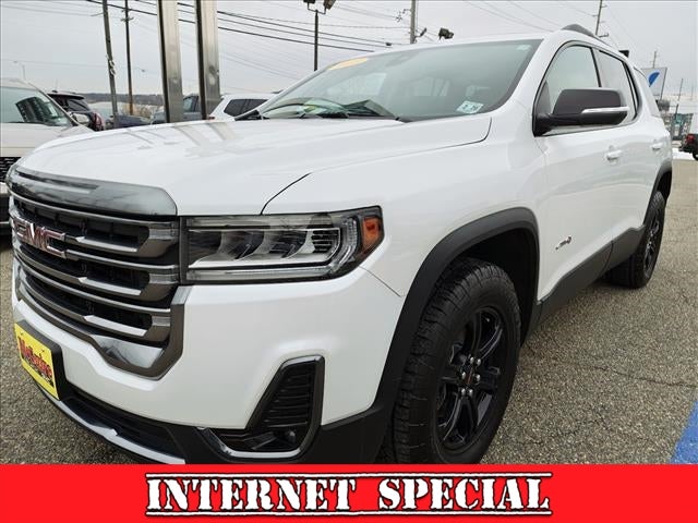 2023 GMC Acadia AT4