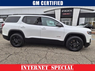 2023 GMC Acadia AT4