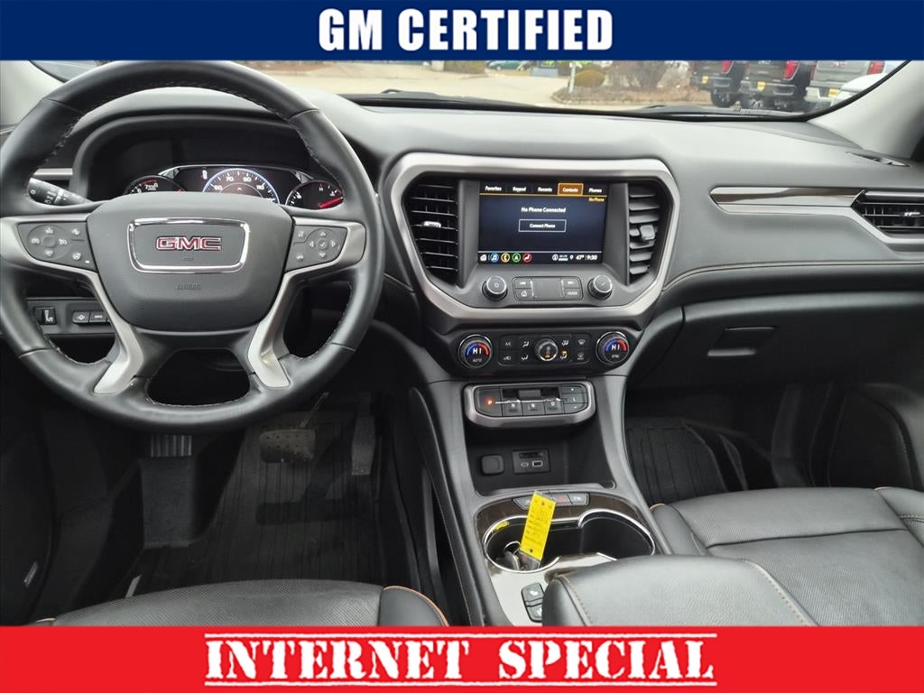 2023 GMC Acadia AT4