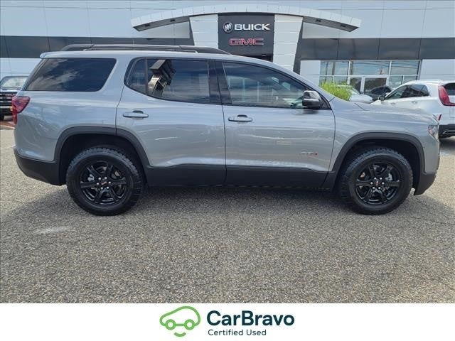 2023 GMC Acadia AT4