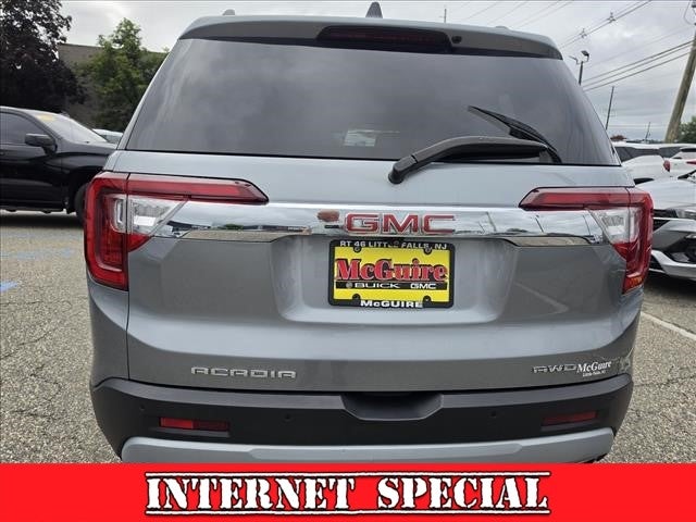 2023 GMC Acadia SLE