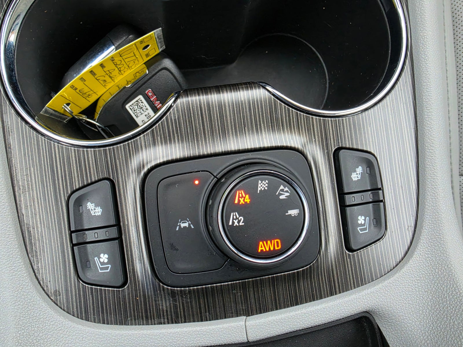 2023 GMC Acadia SLT