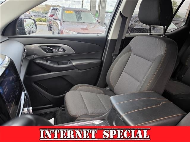 2021 Chevrolet Traverse LT Cloth