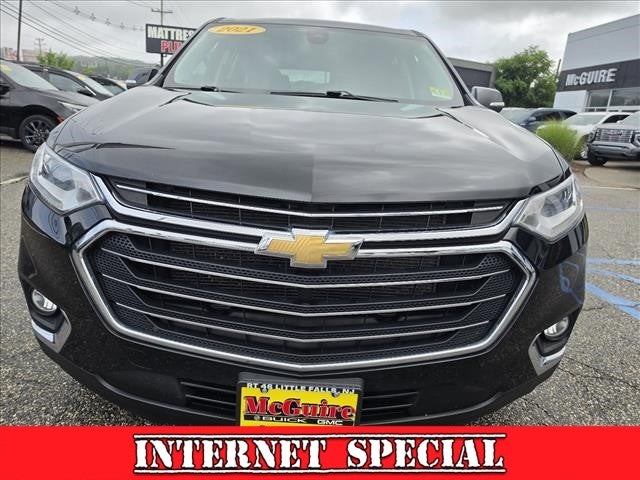 2021 Chevrolet Traverse LT Cloth