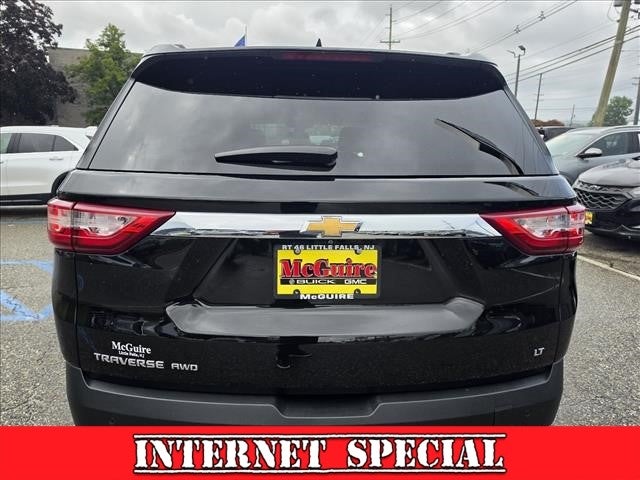 2021 Chevrolet Traverse LT Cloth