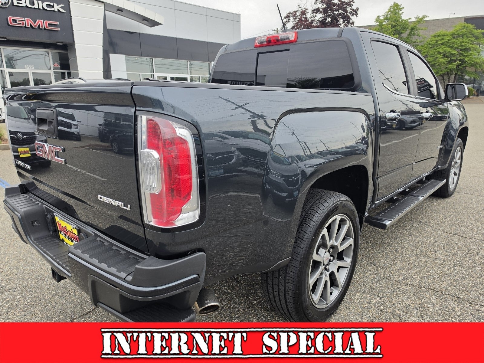 2018 GMC Canyon 4WD Denali
