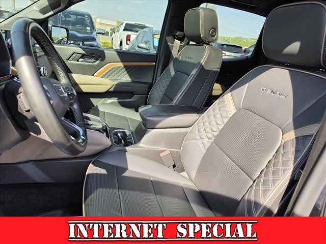 2023 GMC Canyon Denali