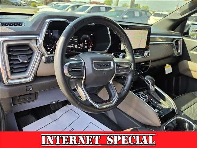 2023 GMC Canyon Denali