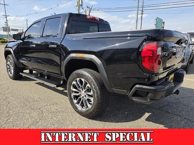 2023 GMC Canyon Denali