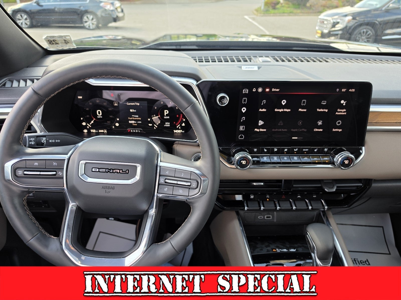 2023 GMC Canyon Denali