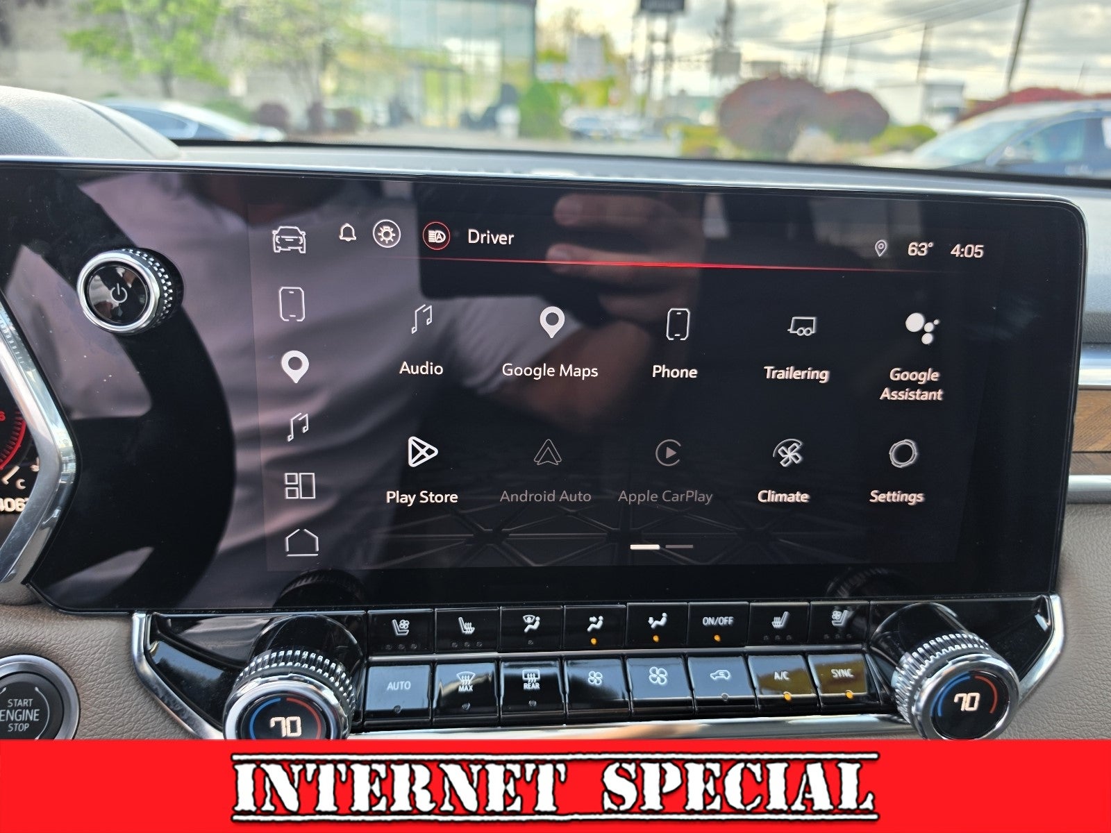 2023 GMC Canyon Denali