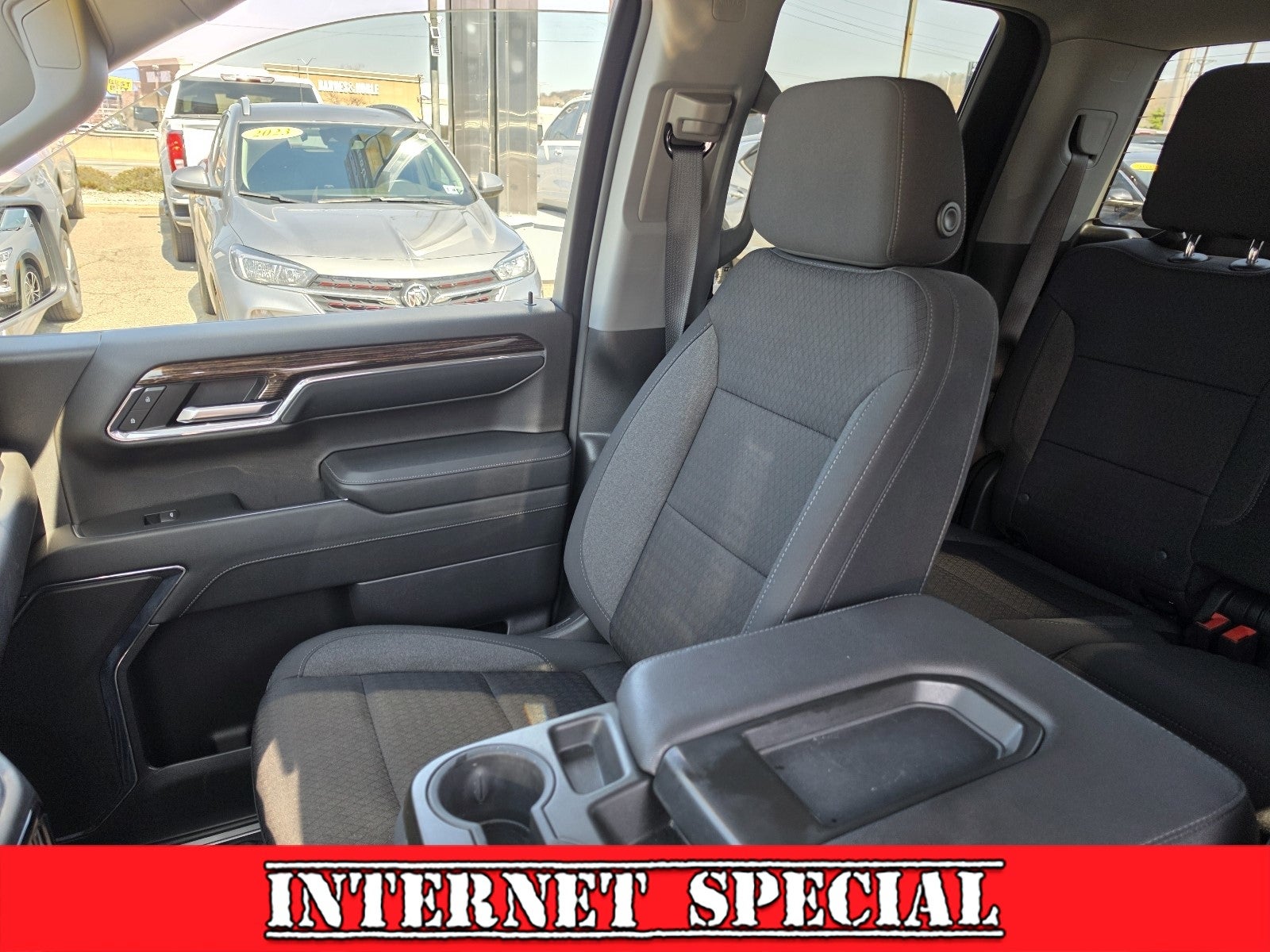 2023 GMC Sierra 1500 Elevation