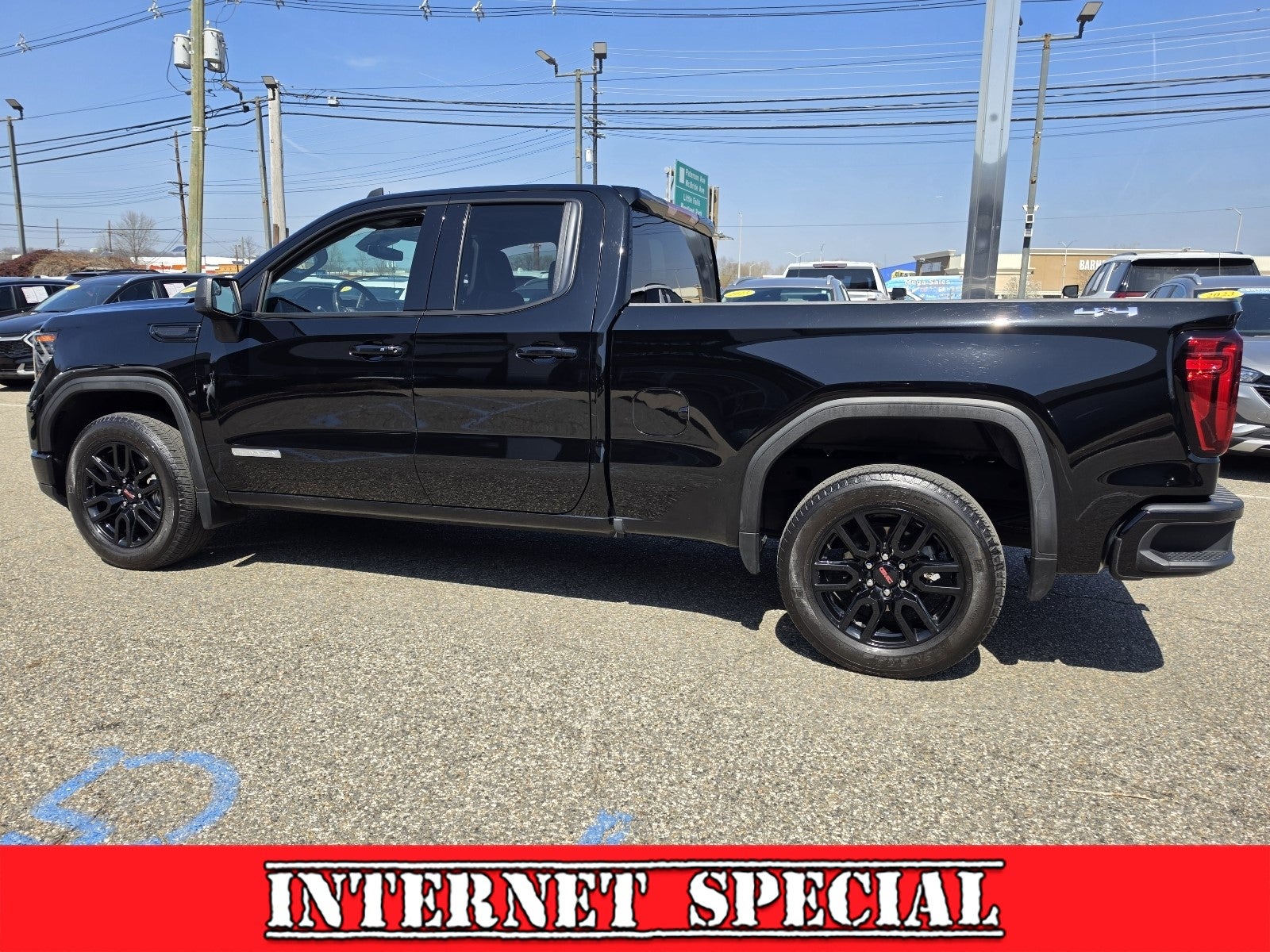 2023 GMC Sierra 1500 Elevation