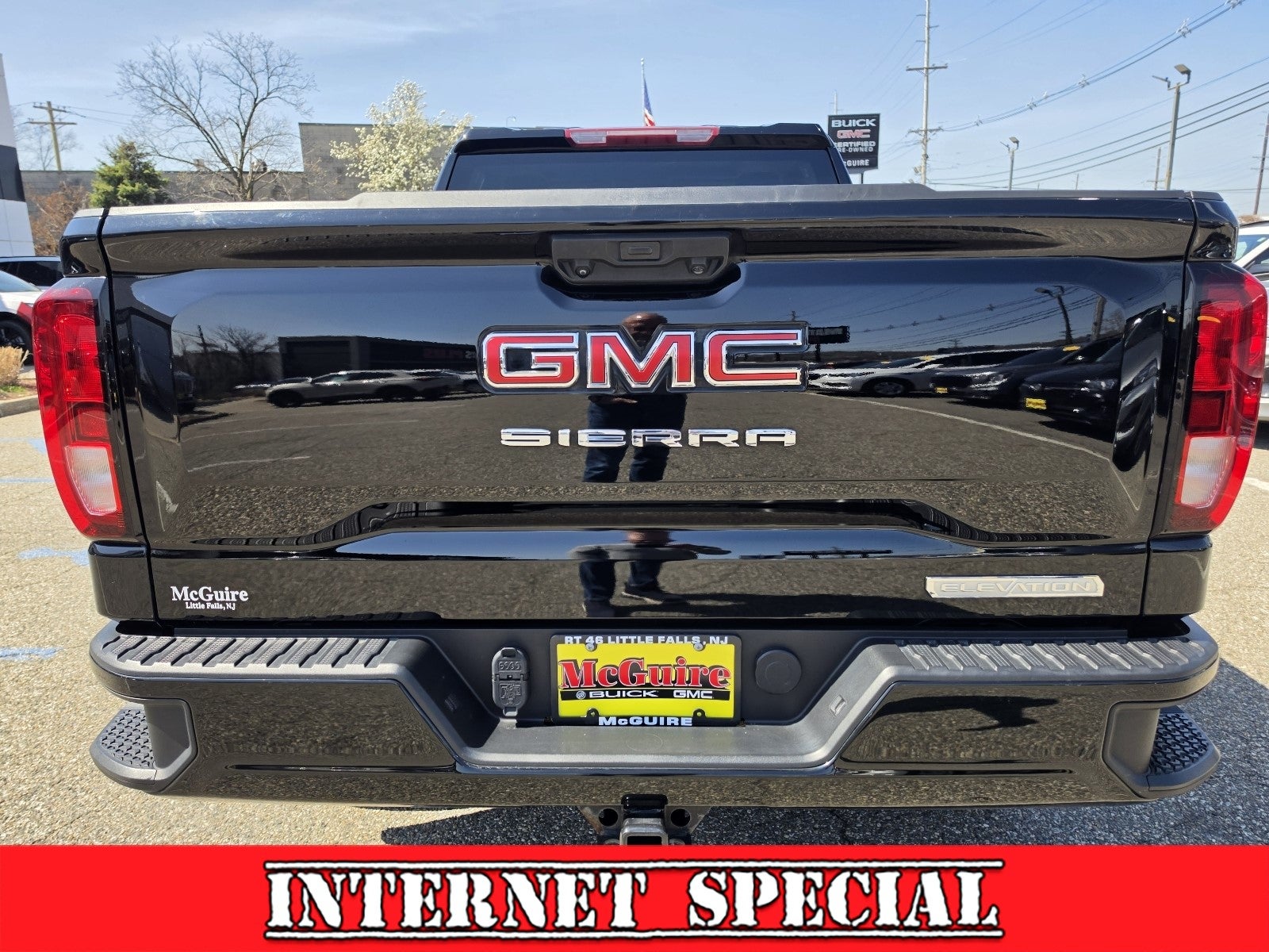 2023 GMC Sierra 1500 Elevation