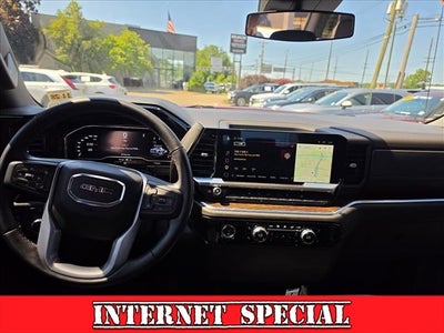 2024 GMC Sierra 1500 Elevation