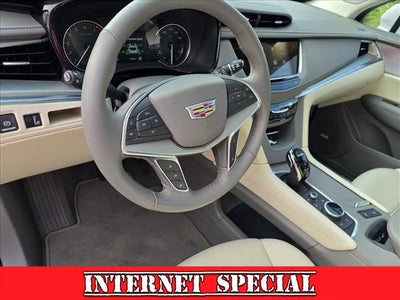 2023 Cadillac XT5 AWD Premium Luxury