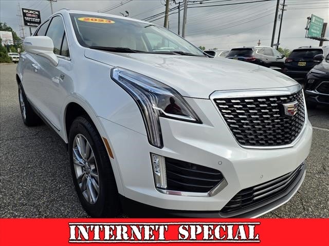 2023 Cadillac XT5 AWD Premium Luxury