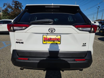 2023 Toyota RAV4 LE