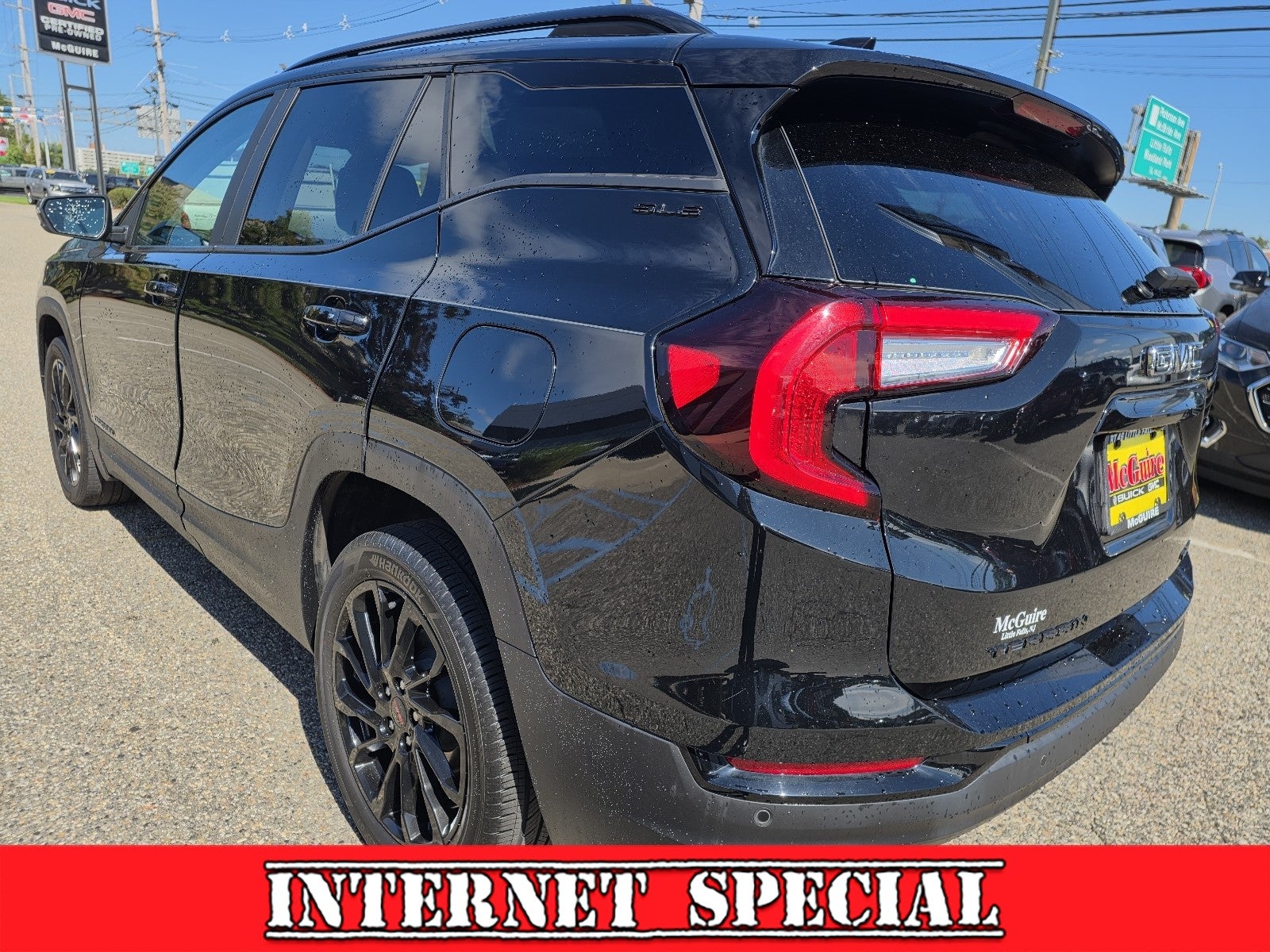 2023 GMC Terrain SLE