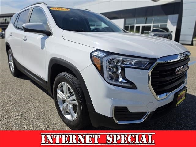 2023 GMC Terrain SLE