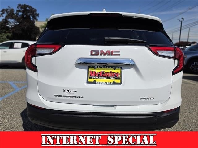 2023 GMC Terrain SLE
