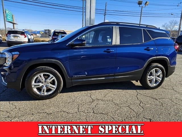 2023 GMC Terrain SLE