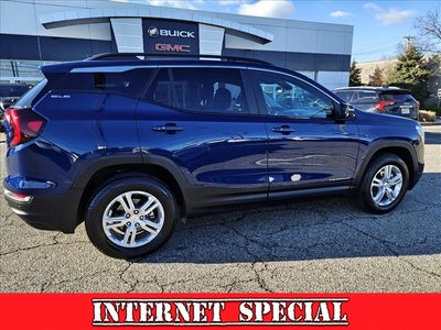 2023 GMC Terrain SLE