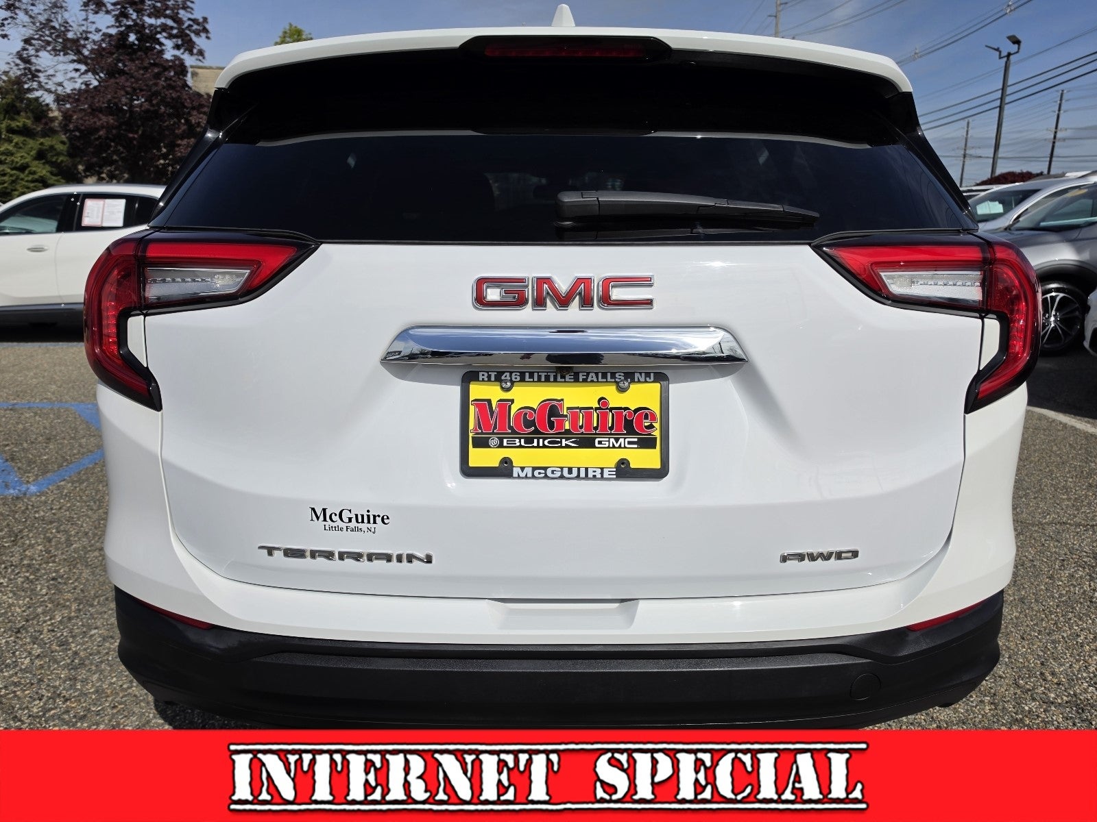 2023 GMC Terrain SLE