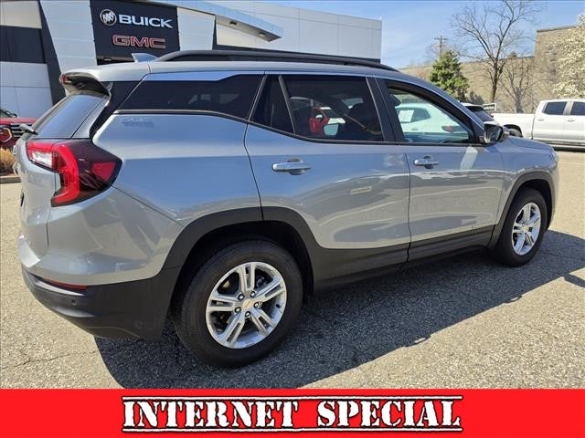 2023 GMC Terrain SLE