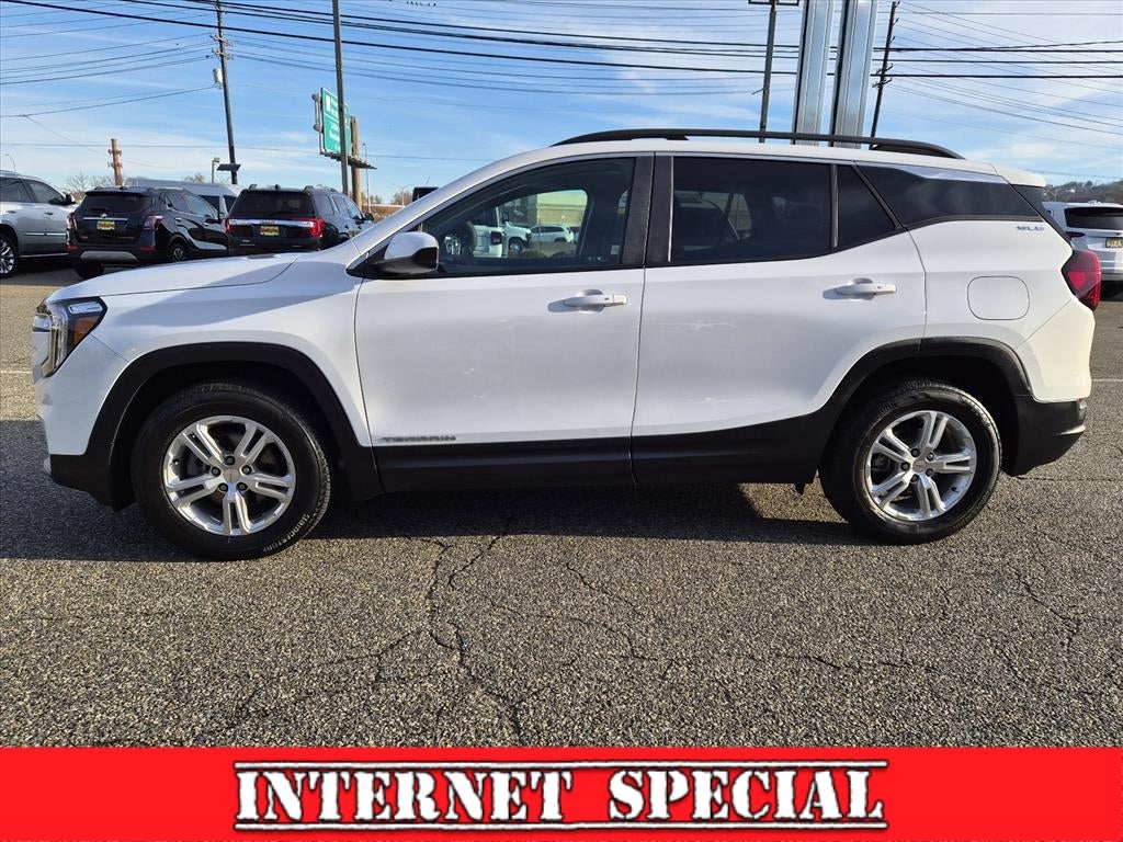 2023 GMC Terrain SLE