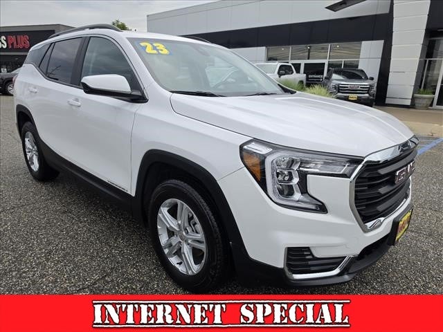 2023 GMC Terrain SLE