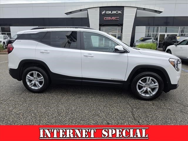 2023 GMC Terrain SLE