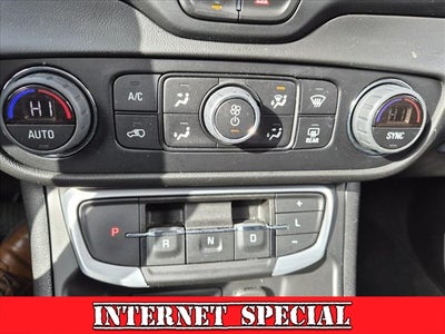 2022 GMC Terrain SLE