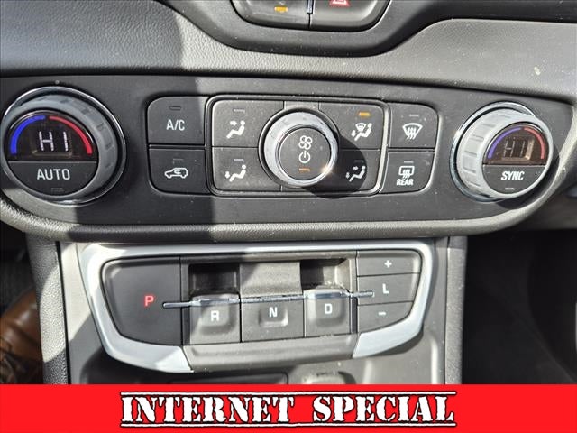 2022 GMC Terrain SLE