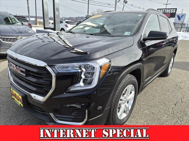 2022 GMC Terrain SLE