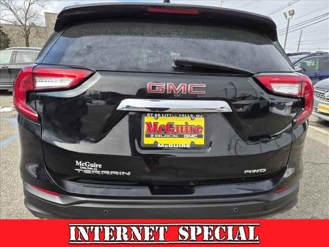 2022 GMC Terrain SLE