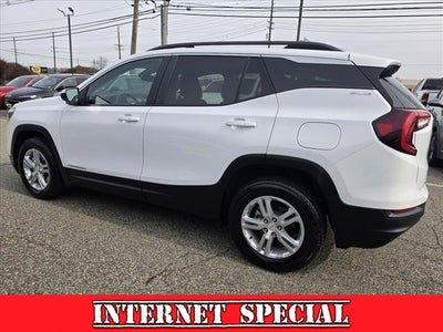 2022 GMC Terrain SLE