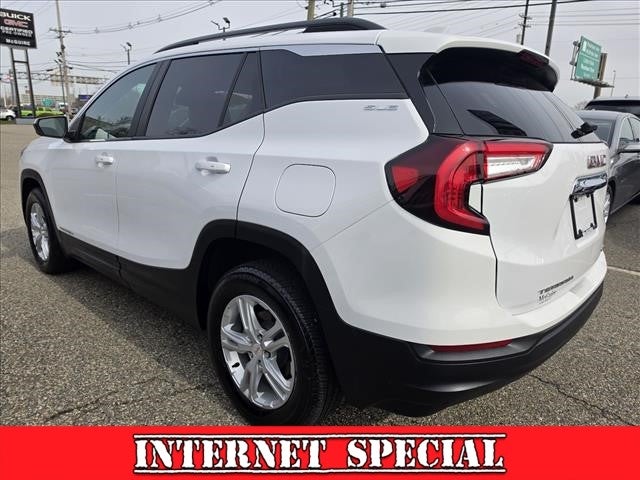 2022 GMC Terrain SLE