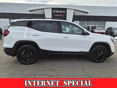 2022 GMC Terrain SLT