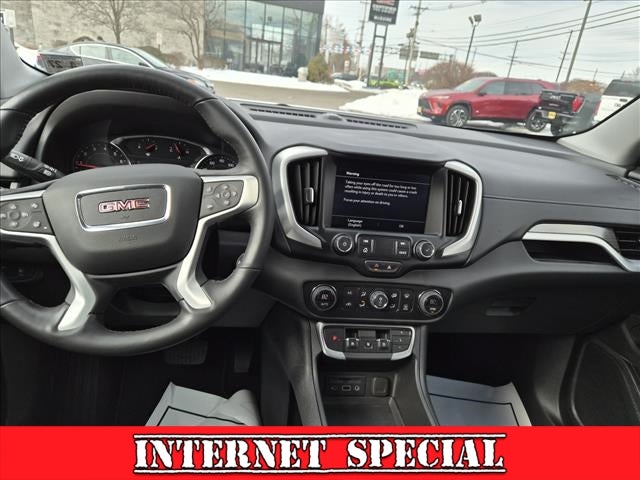 2022 GMC Terrain SLT