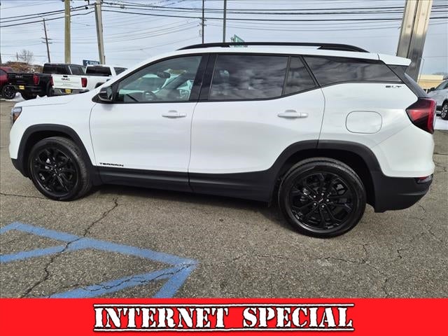 2022 GMC Terrain SLT