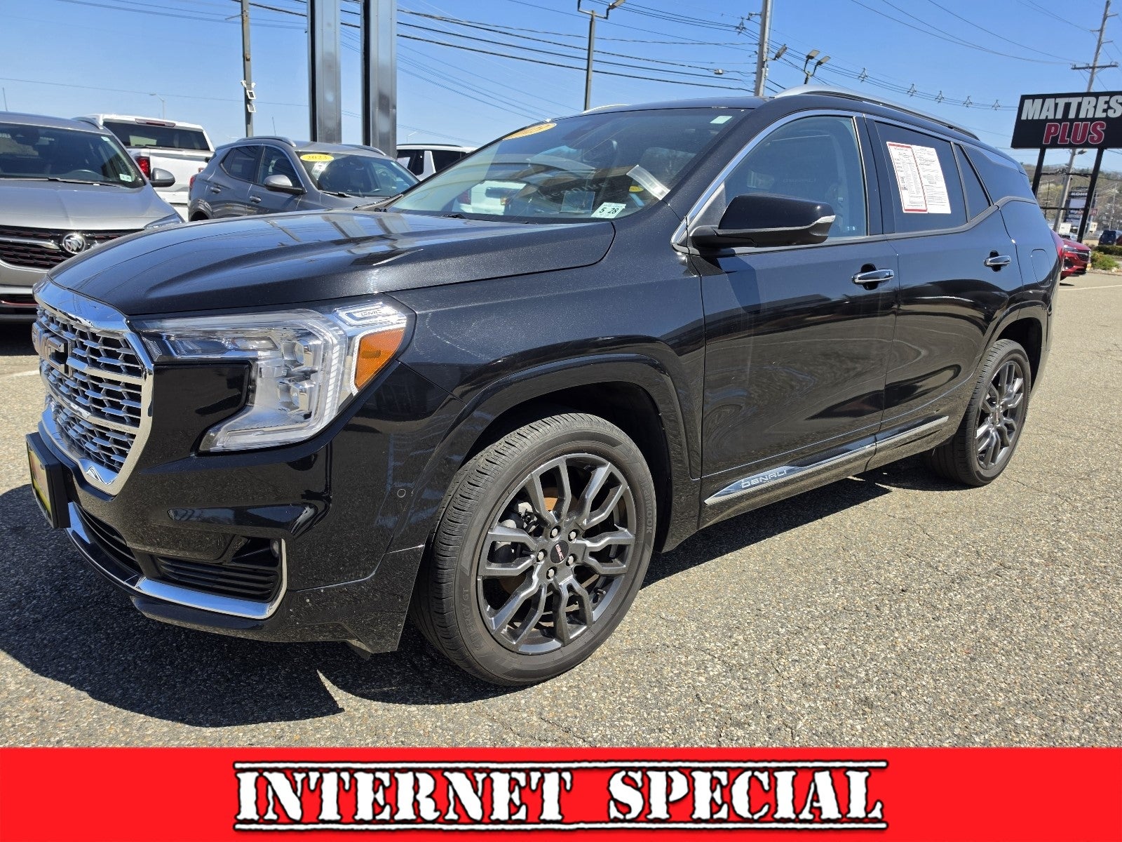 2023 GMC Terrain Denali