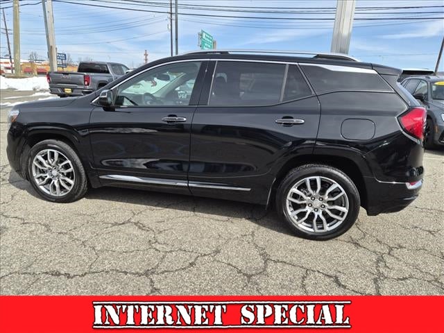 2022 GMC Terrain Denali