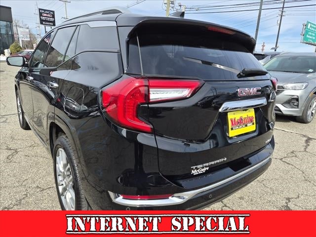 2022 GMC Terrain Denali