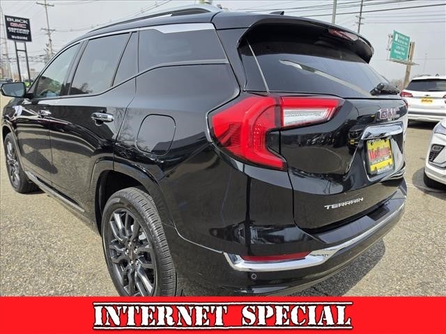 2022 GMC Terrain Denali