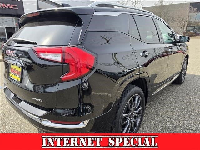 2022 GMC Terrain Denali