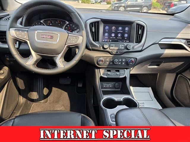 2023 GMC Terrain AT4