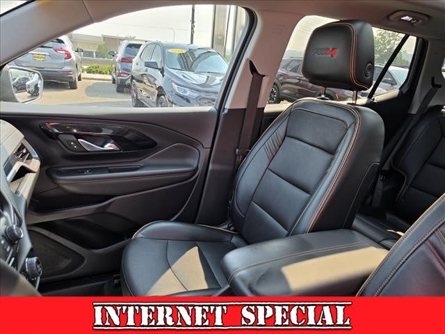 2023 GMC Terrain AT4
