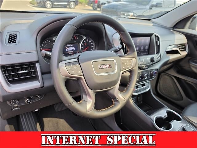 2023 GMC Terrain AT4