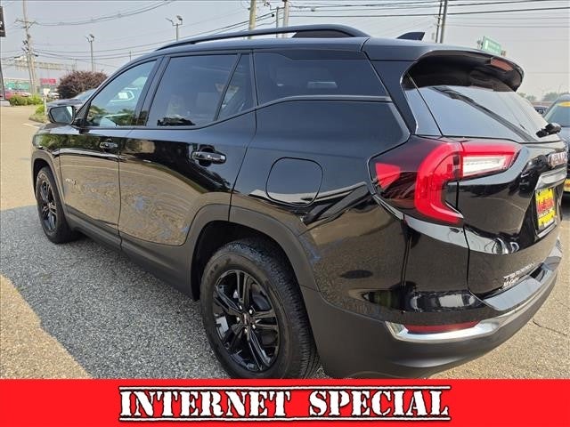 2023 GMC Terrain AT4